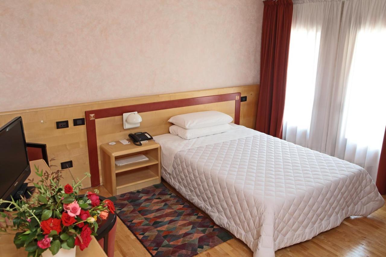 Hotel Contà Pieve di Soligo Extérieur photo